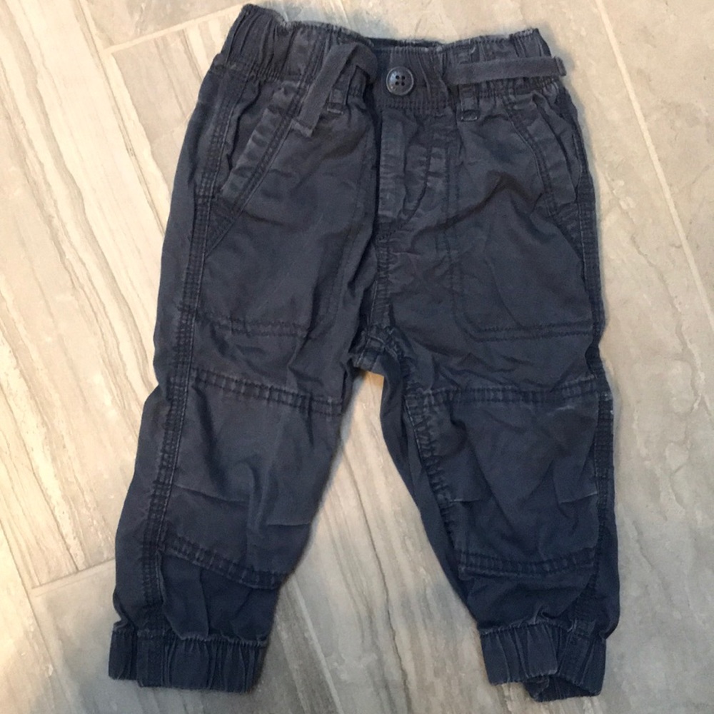 Adorable Gap joggers - size 12-18 months
